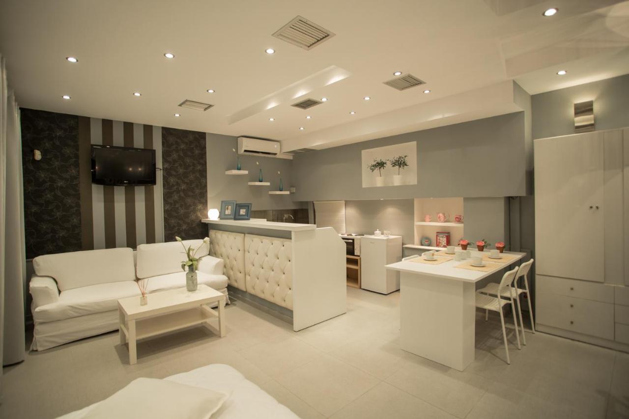 Corinth Apollonio Upper View Suites מראה חיצוני תמונה